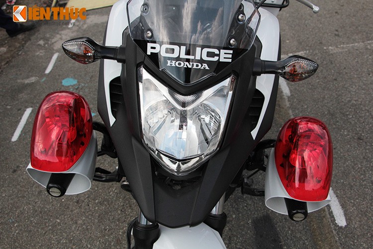 Honda NC750 phien ban Police chinh hang tai Viet Nam-Hinh-2